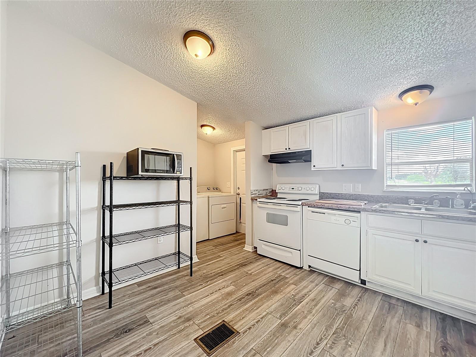 5268 ROCK DOVE LOOP, LAKELAND, FL, 33810