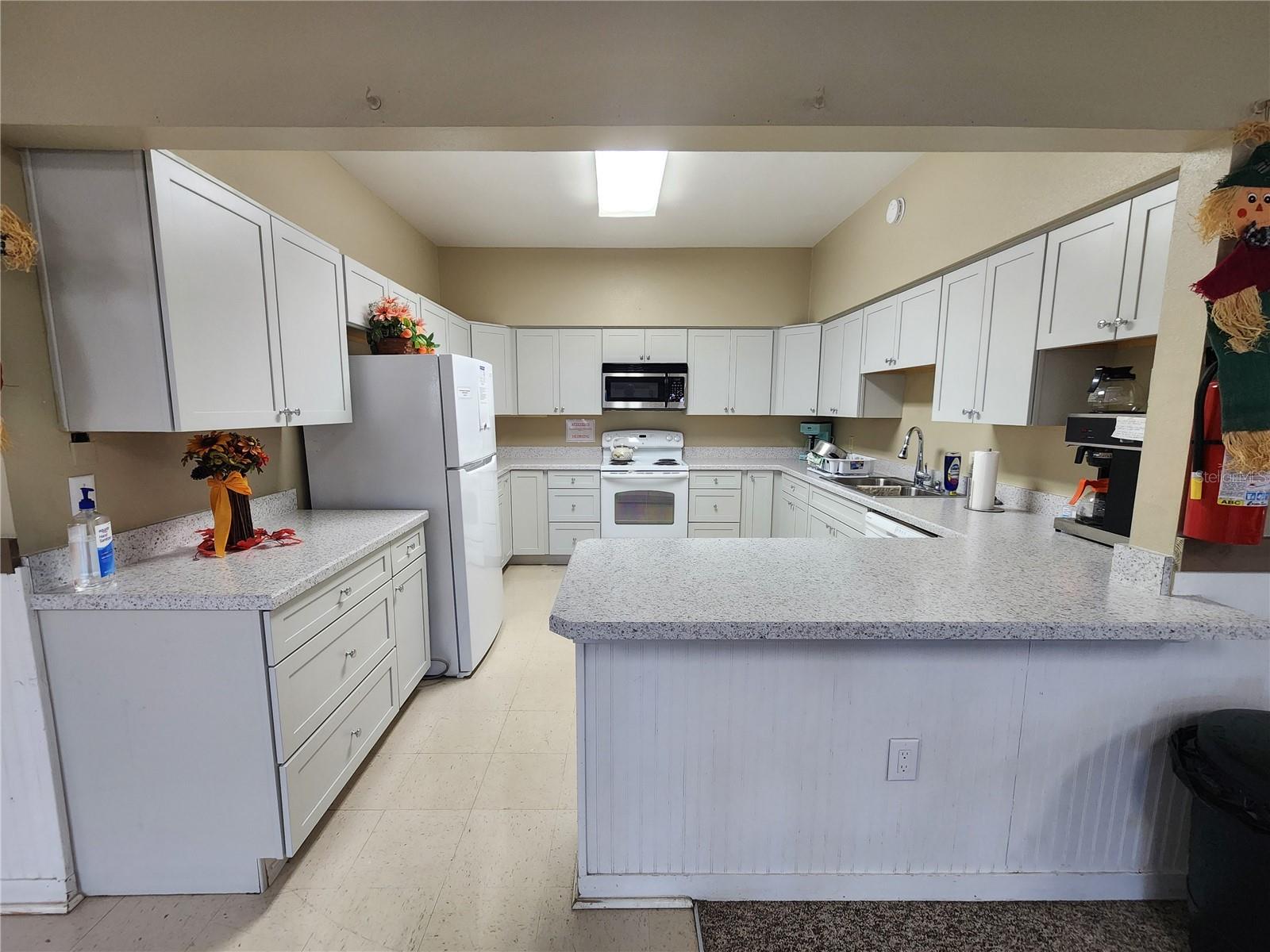 188 SWEET CIRCLE DR, WINTER HAVEN, FL, 33884