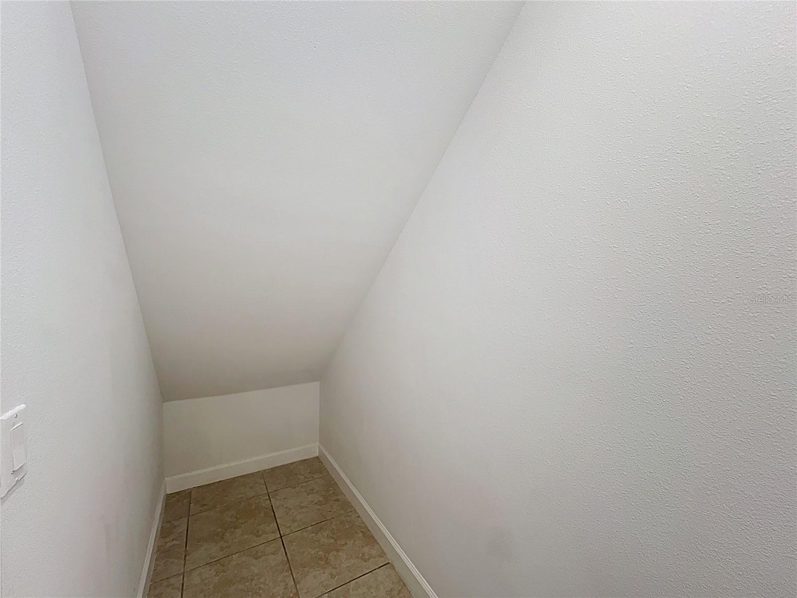 1920 CITRUS LAKE CT, RUSKIN, FL, 33570