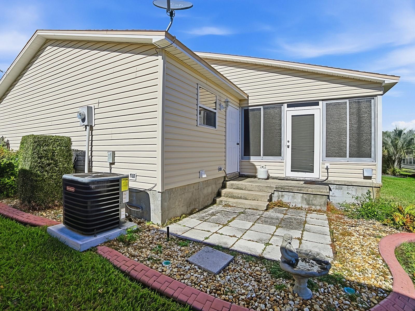 17411 SE 74TH NETHERCLIFT TER, THE VILLAGES, FL, 32162