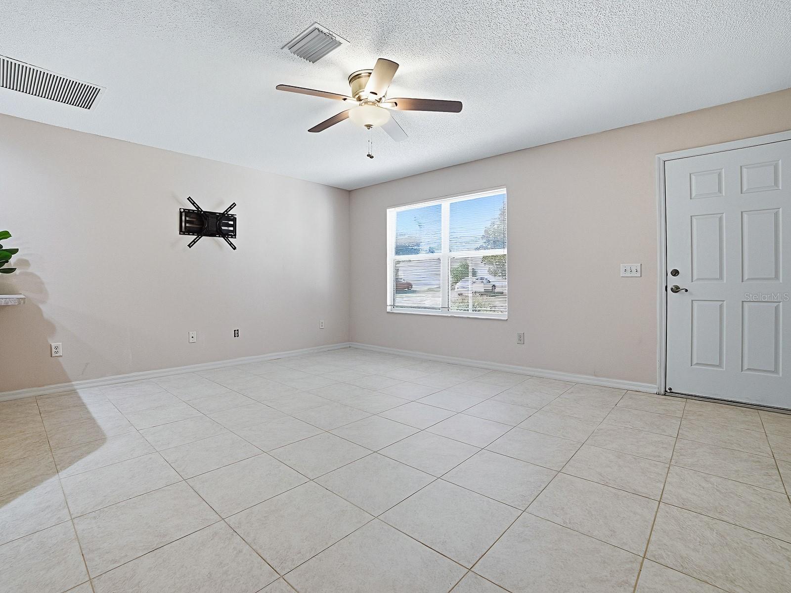 17411 SE 74TH NETHERCLIFT TER, THE VILLAGES, FL, 32162