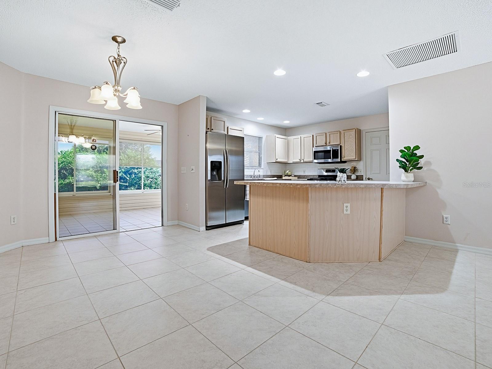 17411 SE 74TH NETHERCLIFT TER, THE VILLAGES, FL, 32162