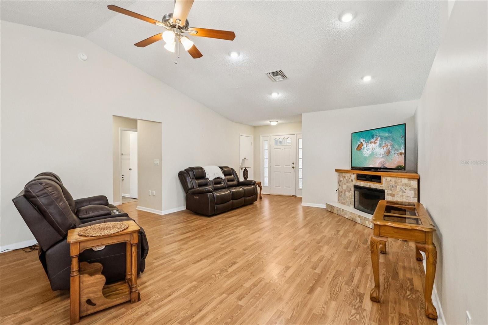 318 SKYE CT, LEESBURG, FL, 34788