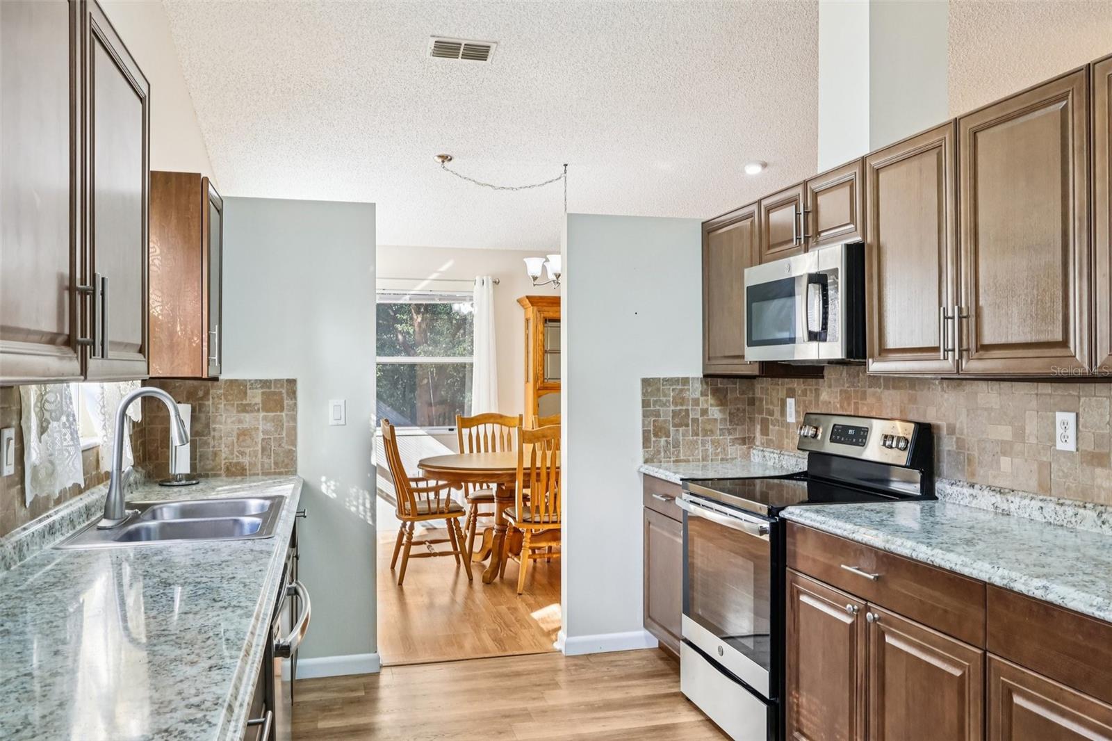 318 SKYE CT, LEESBURG, FL, 34788