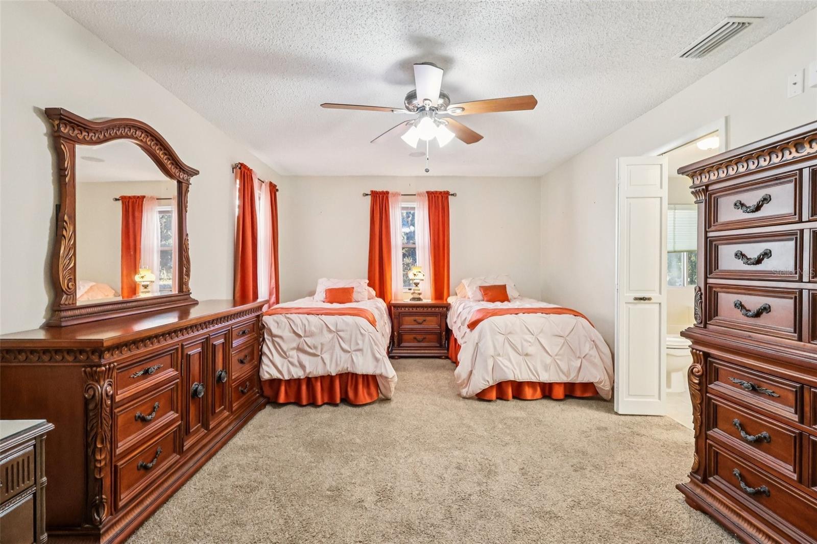 318 SKYE CT, LEESBURG, FL, 34788