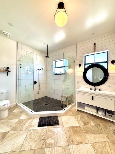 3203 E DE BAZAN AVE, ST PETE BEACH, FL, 33706