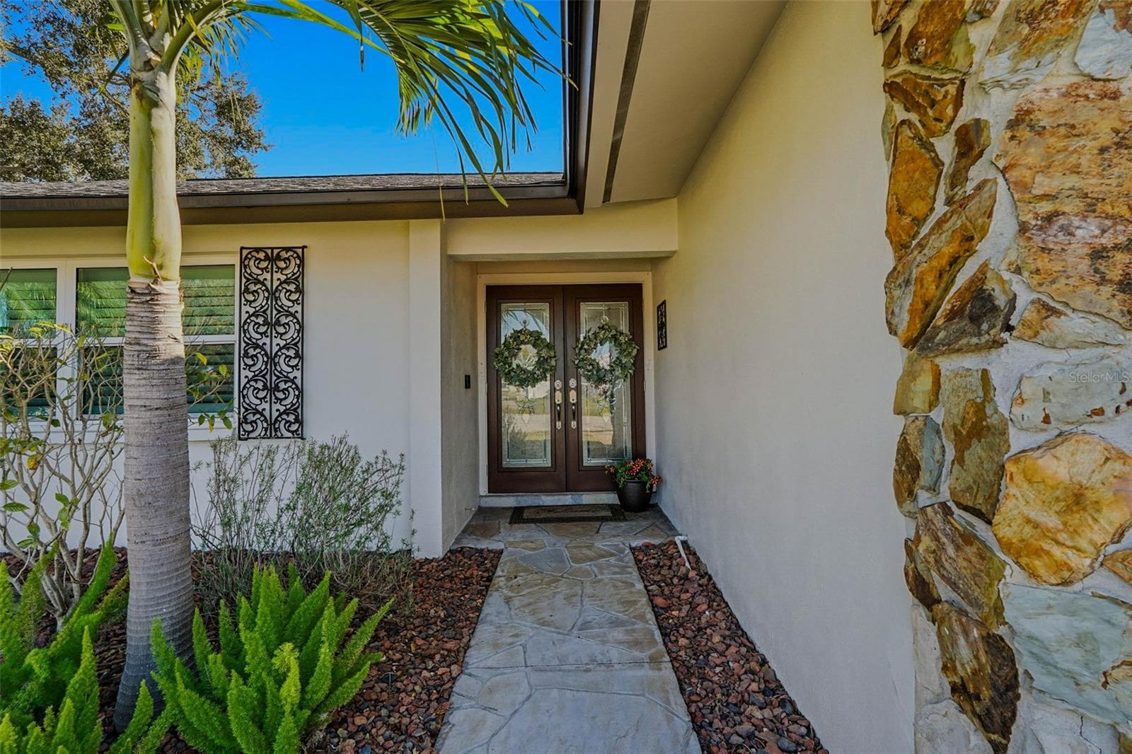 10099 LINDEN PLACE DR, SEMINOLE, FL, 33776