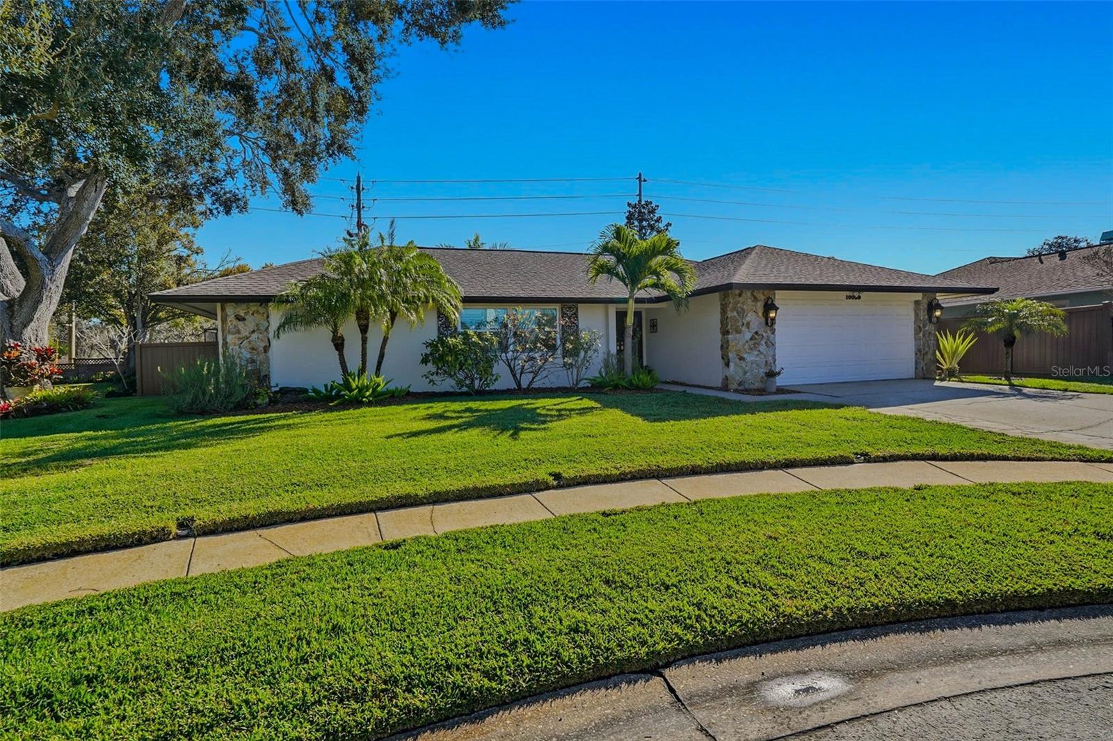 10099 LINDEN PLACE DR, SEMINOLE, FL, 33776