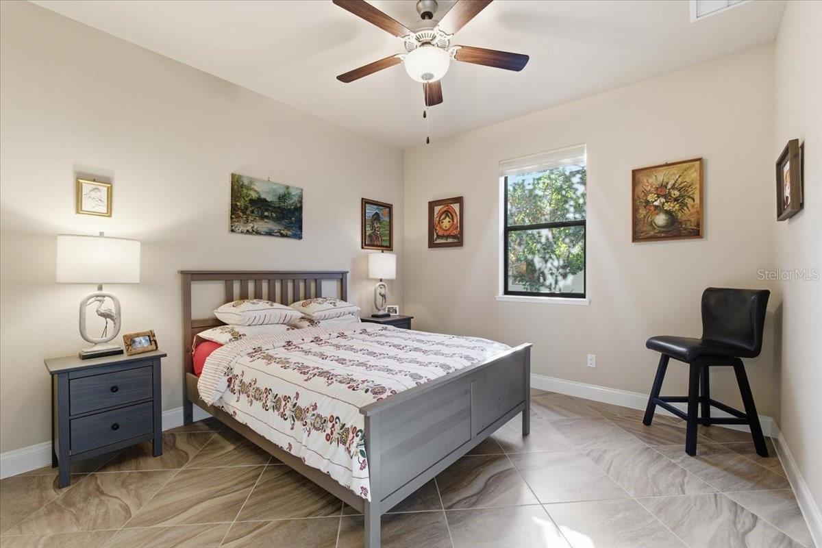 8 COCHRAN LN, PALM COAST, FL, 32137