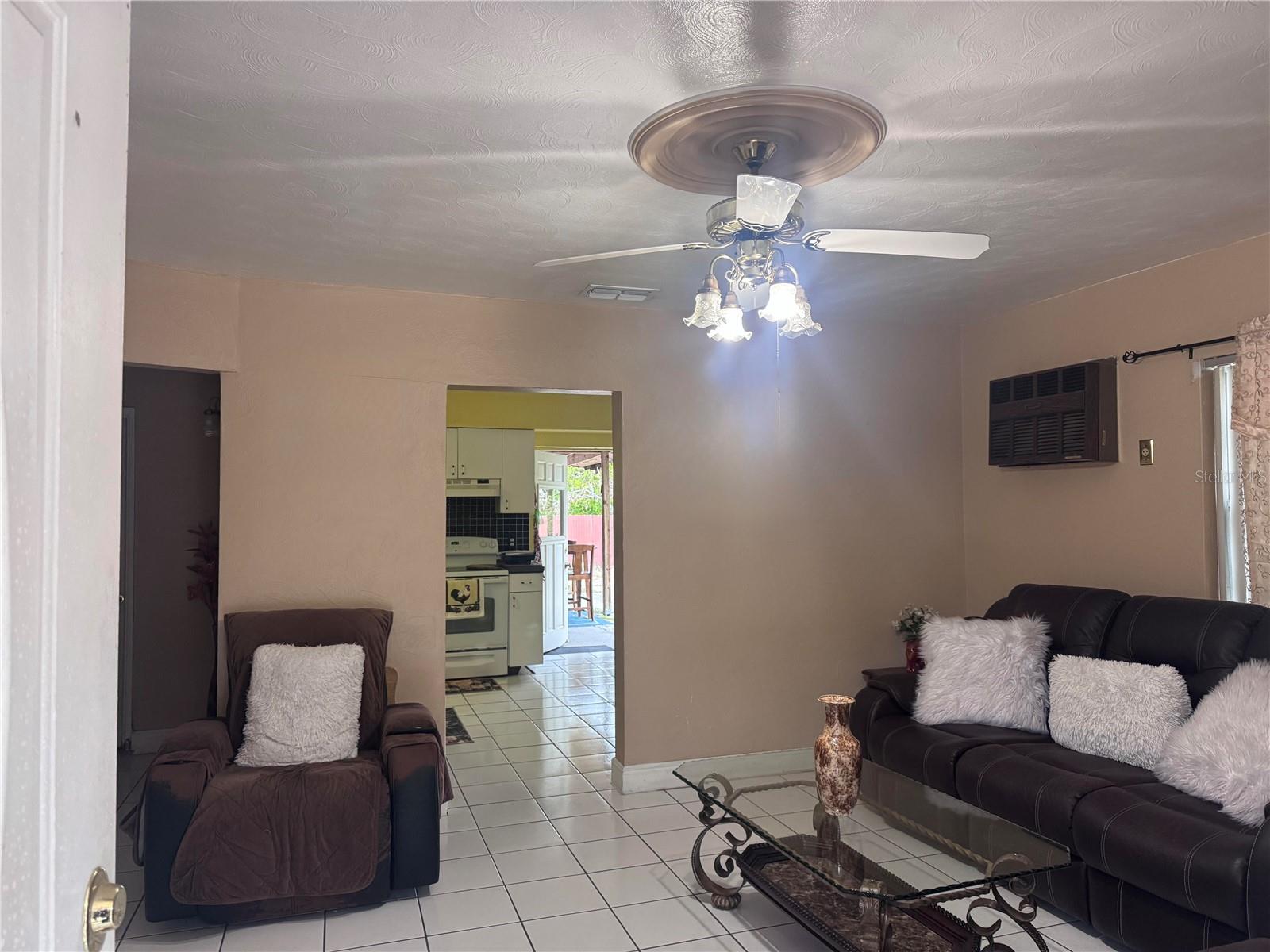 1310 E IDA ST, TAMPA, FL, 33603