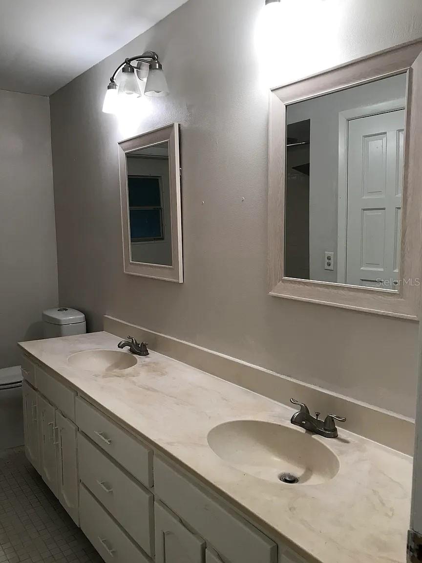 305 W SWEETWATER CREEK DR, LONGWOOD, FL, 32779