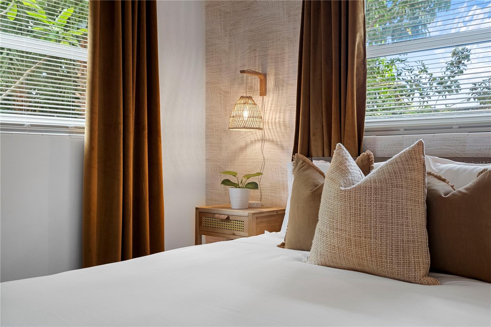 341 WERTZ DR, LARGO, FL, 33771