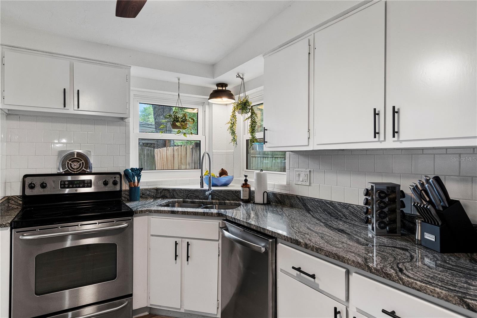 341 WERTZ DR, LARGO, FL, 33771