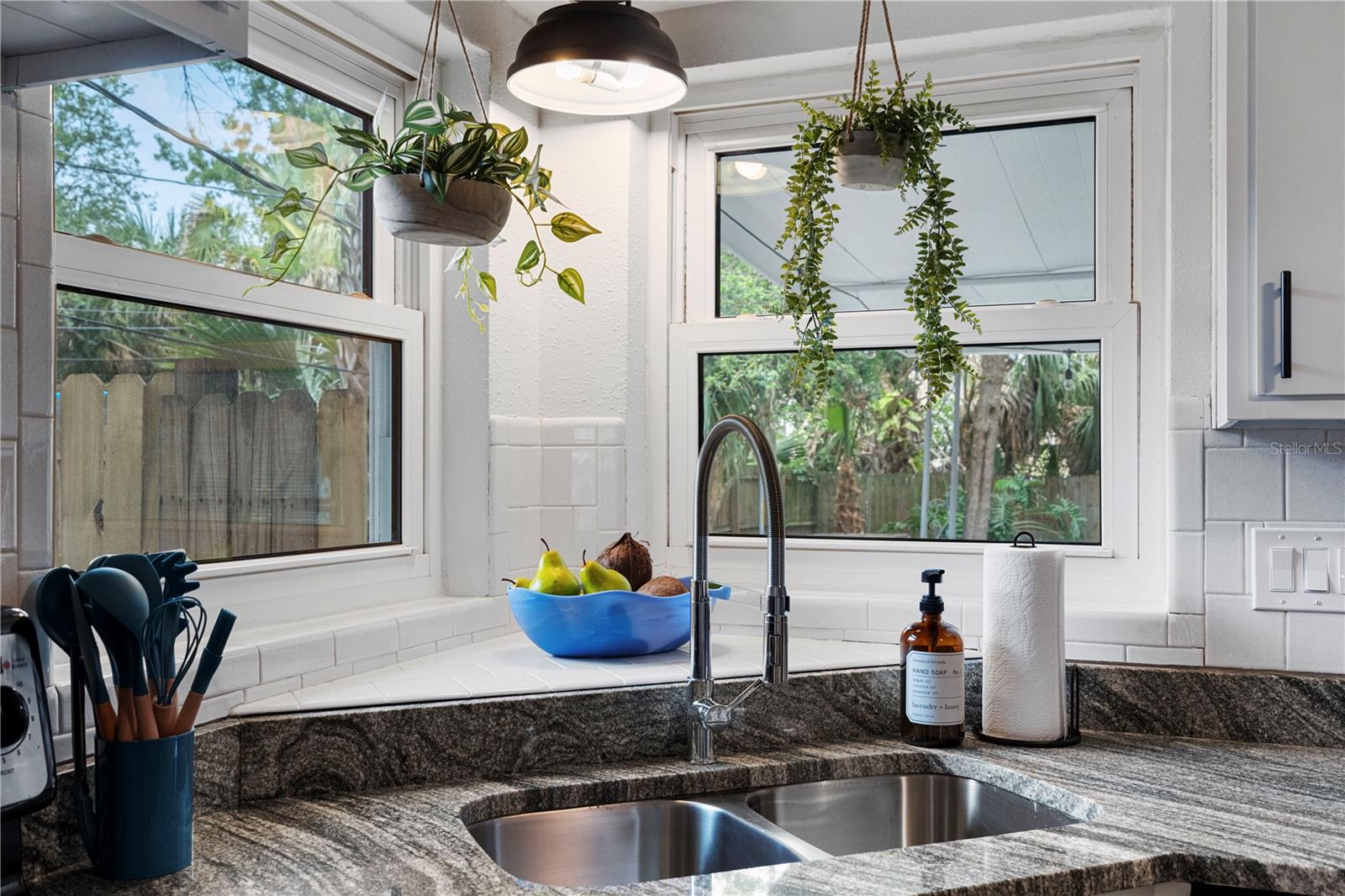 341 WERTZ DR, LARGO, FL, 33771