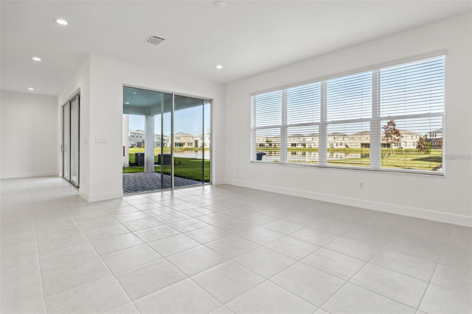 3442 GREAT BANYAN WAY, WESLEY CHAPEL, FL, 33543