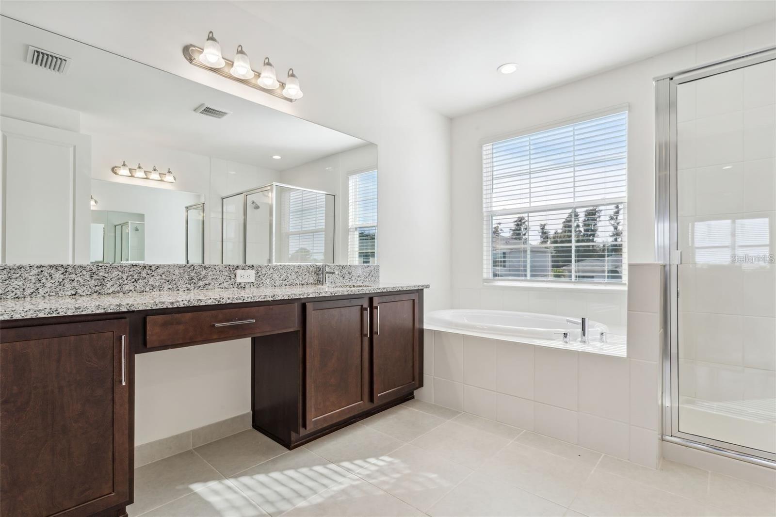 3442 GREAT BANYAN WAY, WESLEY CHAPEL, FL, 33543