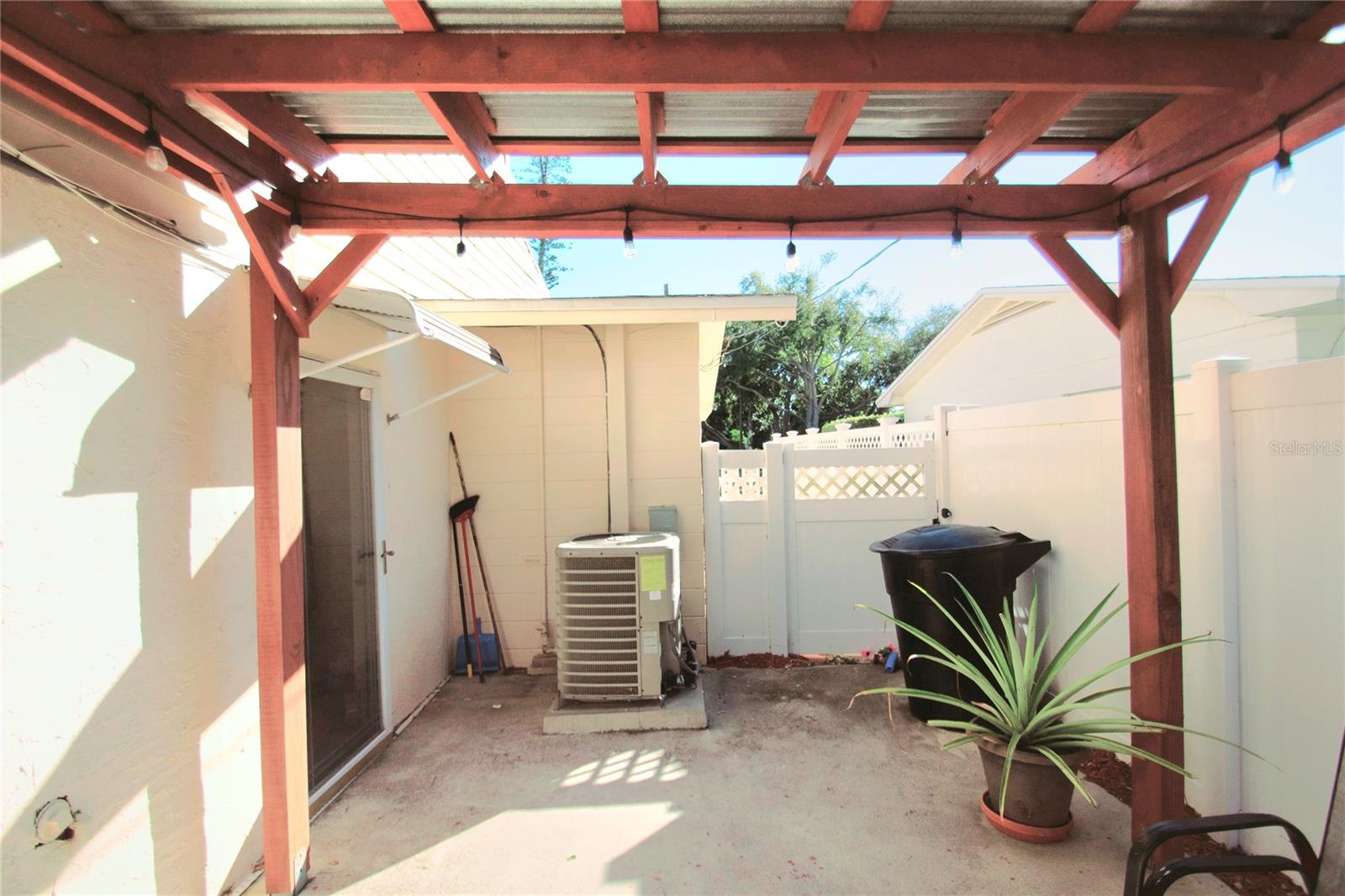 701 58TH AVE S, ST PETERSBURG, FL, 33705