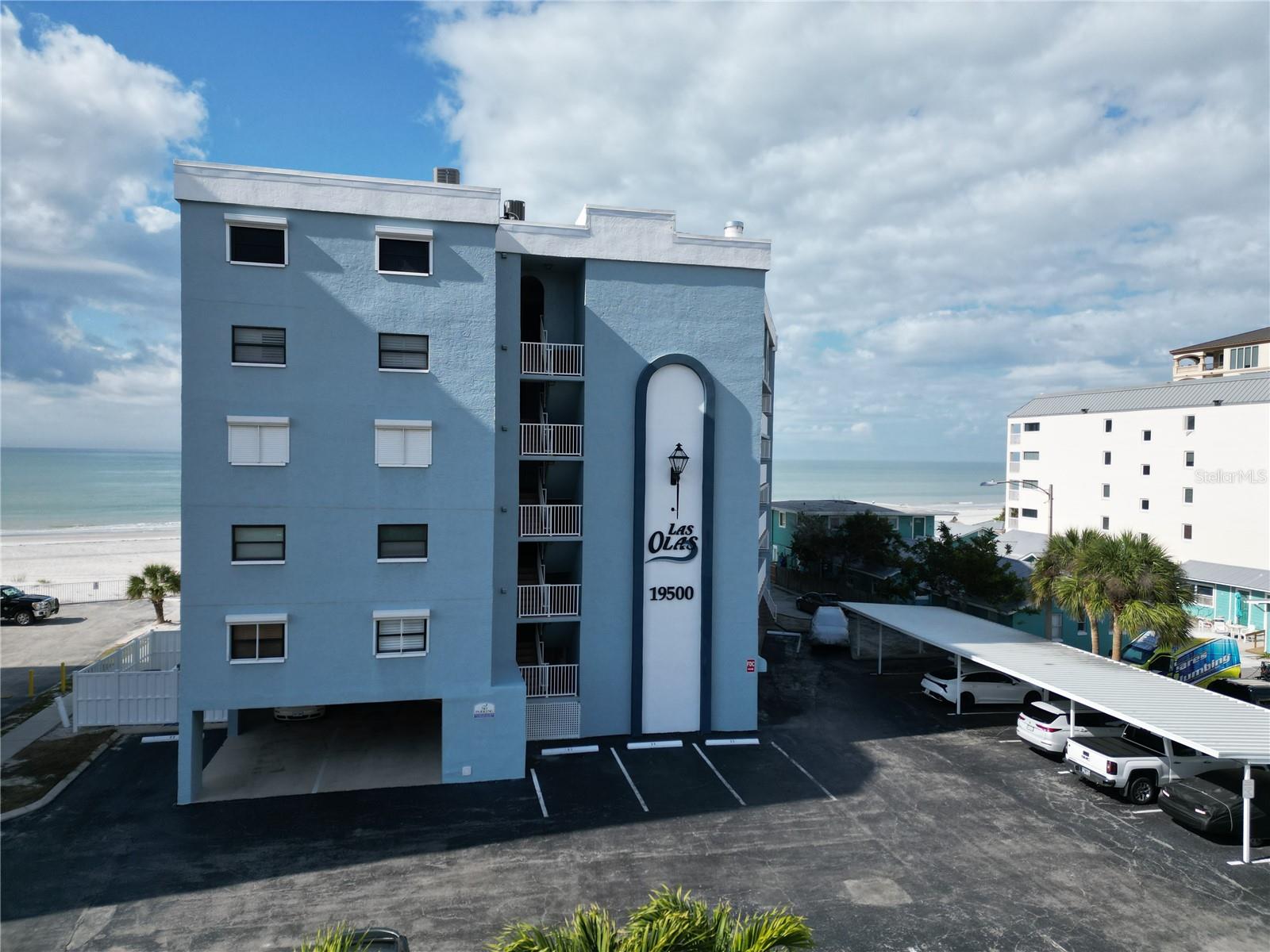 19500 GULF BLVD #102, INDIAN SHORES, FL, 33785