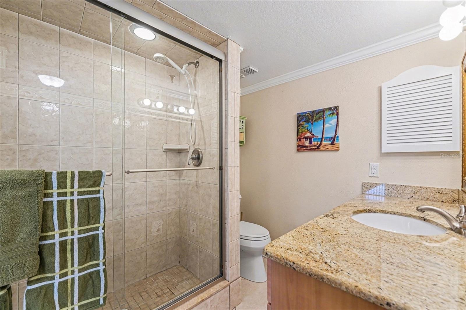 19500 GULF BLVD #102, INDIAN SHORES, FL, 33785