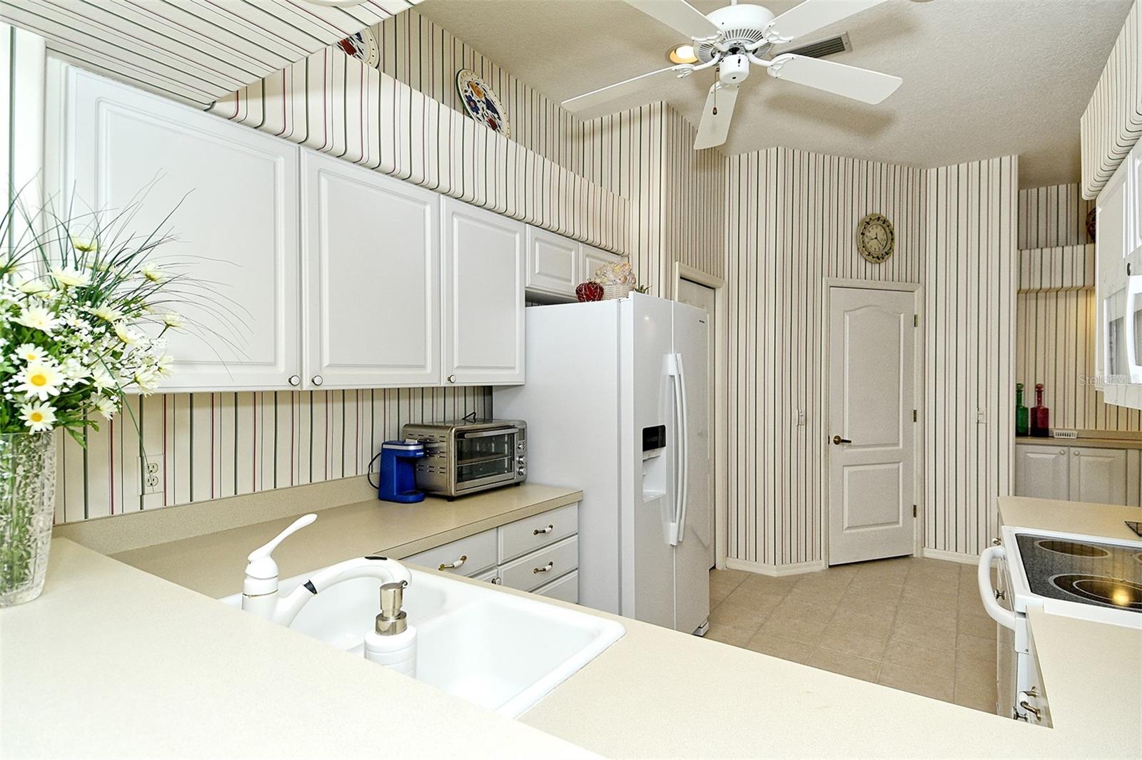 4578 SAMOSET DR, SARASOTA, FL, 34241