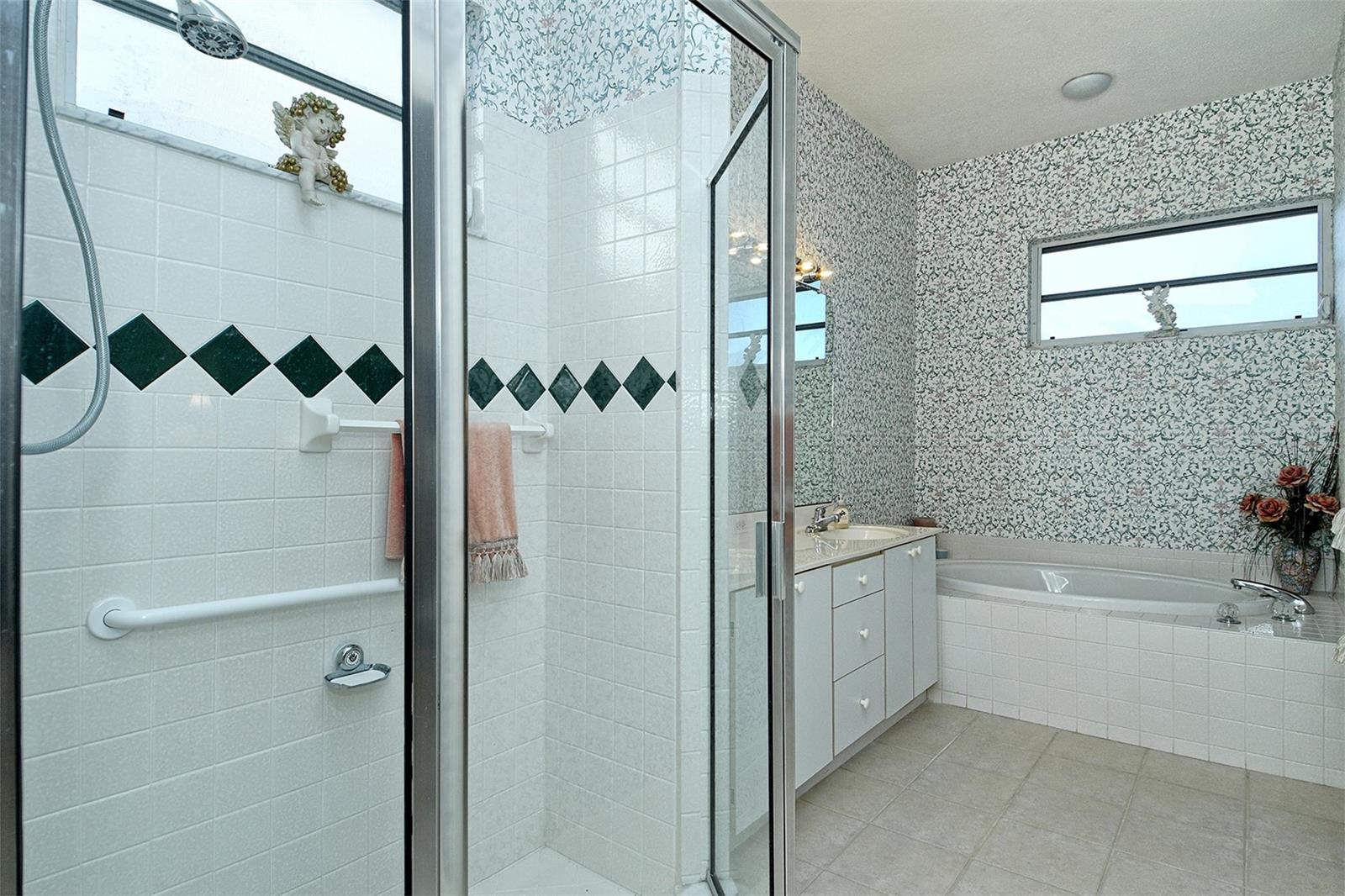 4578 SAMOSET DR, SARASOTA, FL, 34241