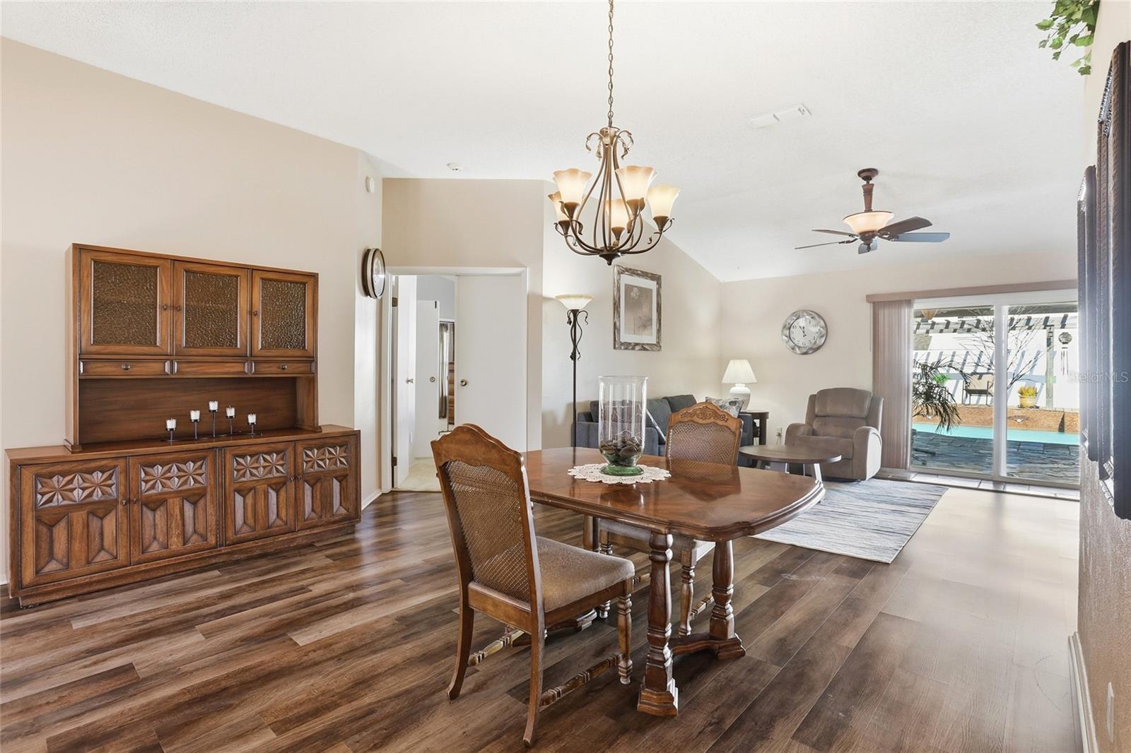 6815 MERGANSER DR, ORLANDO, FL, 32810