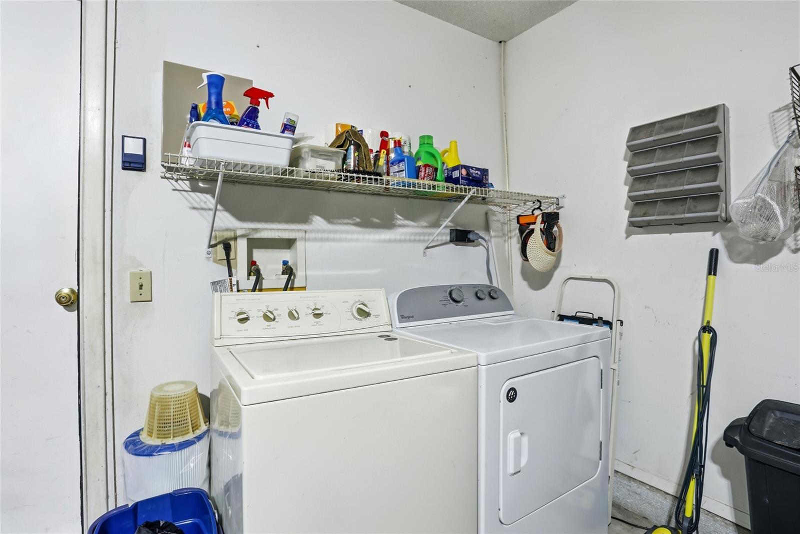 6815 MERGANSER DR, ORLANDO, FL, 32810