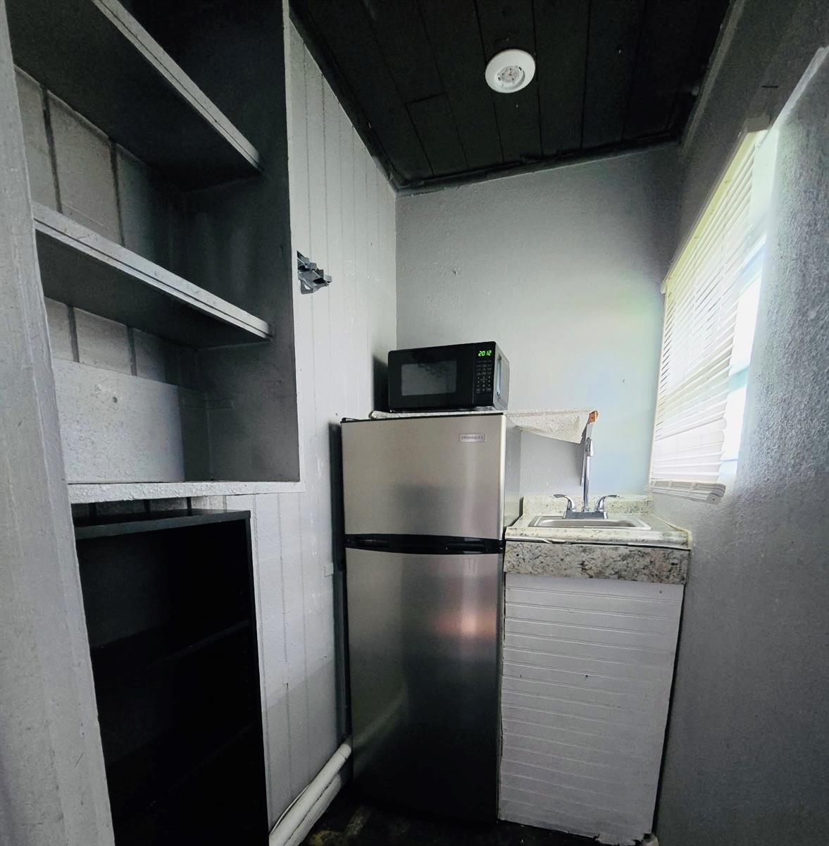 8010 SE US HIGHWAY 301, HAWTHORNE, FL, 32640