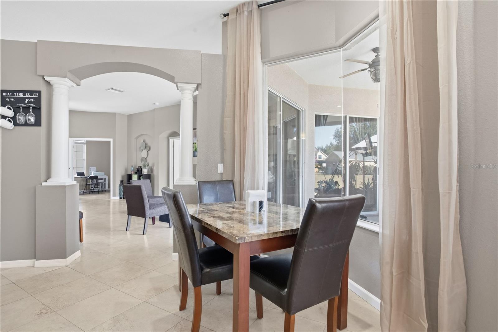 10003 COUNTRY CARRIAGE CIR, RIVERVIEW, FL, 33569