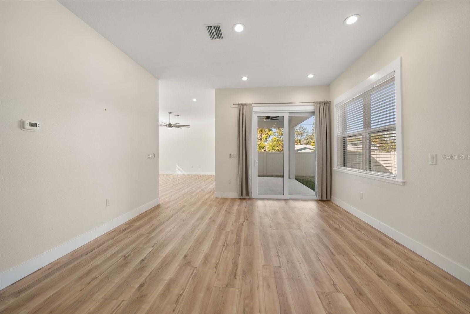 14733 SUNSET DR, LARGO, FL, 33774