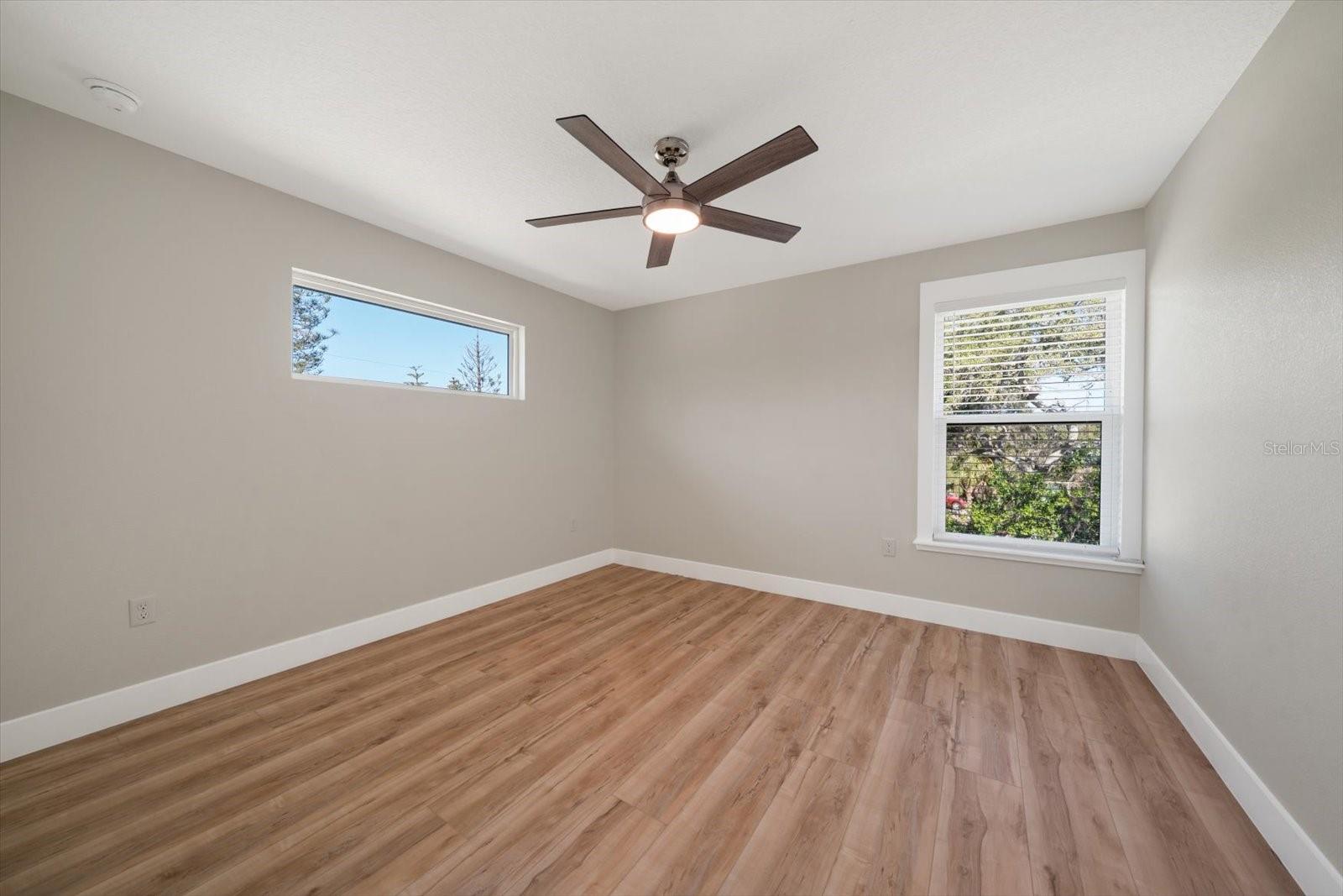 14733 SUNSET DR, LARGO, FL, 33774