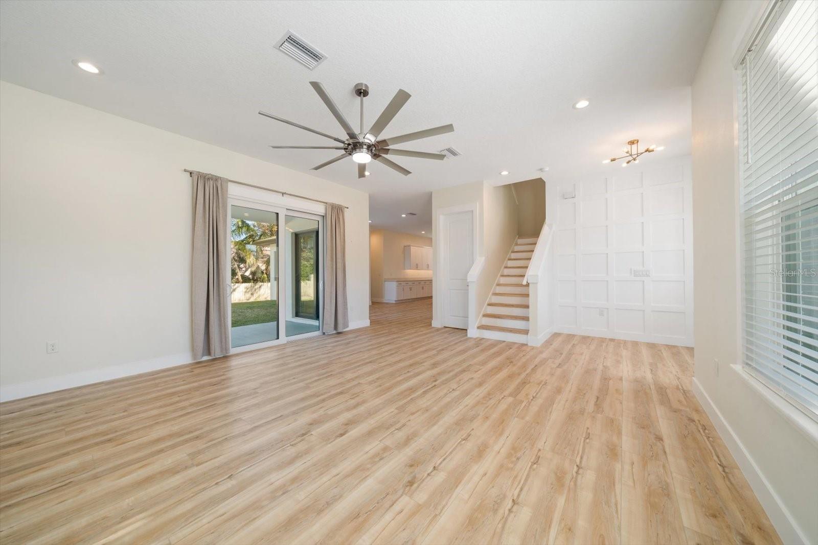 14733 SUNSET DR, LARGO, FL, 33774