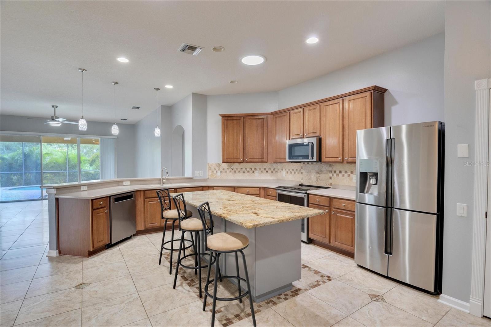 3531 FORTINGALE DR, WESLEY CHAPEL, FL, 33543