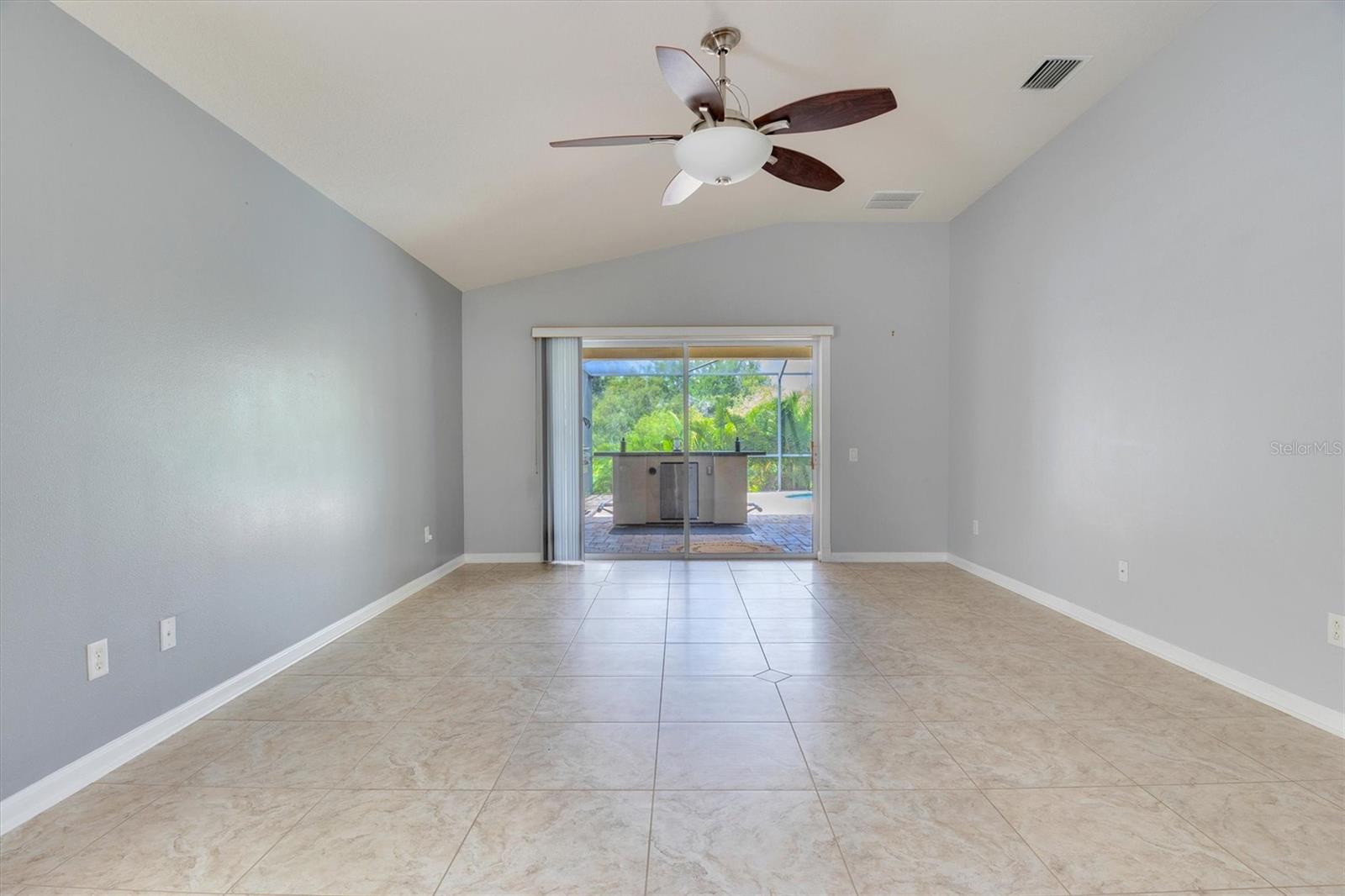 3531 FORTINGALE DR, WESLEY CHAPEL, FL, 33543