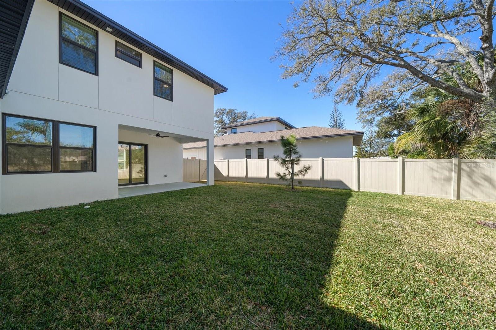 14723 SUNSET DR, LARGO, FL, 33774