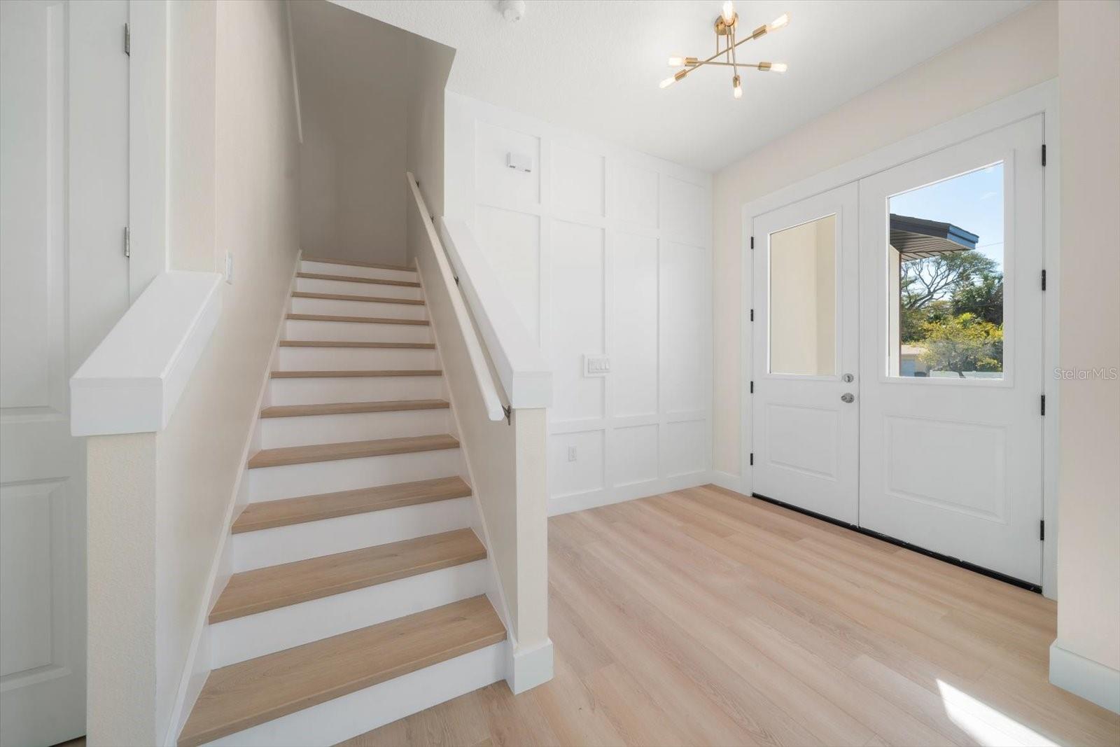 14723 SUNSET DR, LARGO, FL, 33774