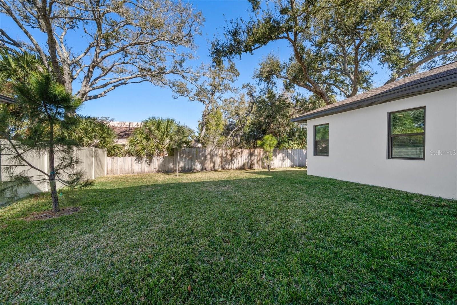 14723 SUNSET DR, LARGO, FL, 33774