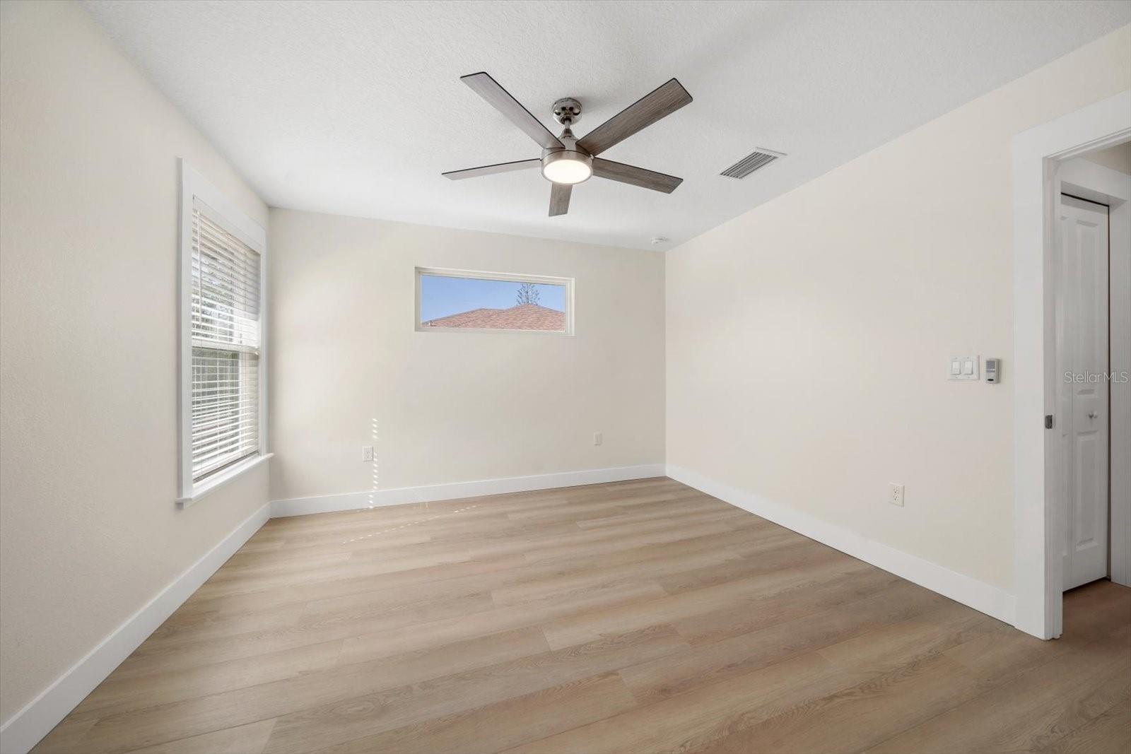 14723 SUNSET DR, LARGO, FL, 33774