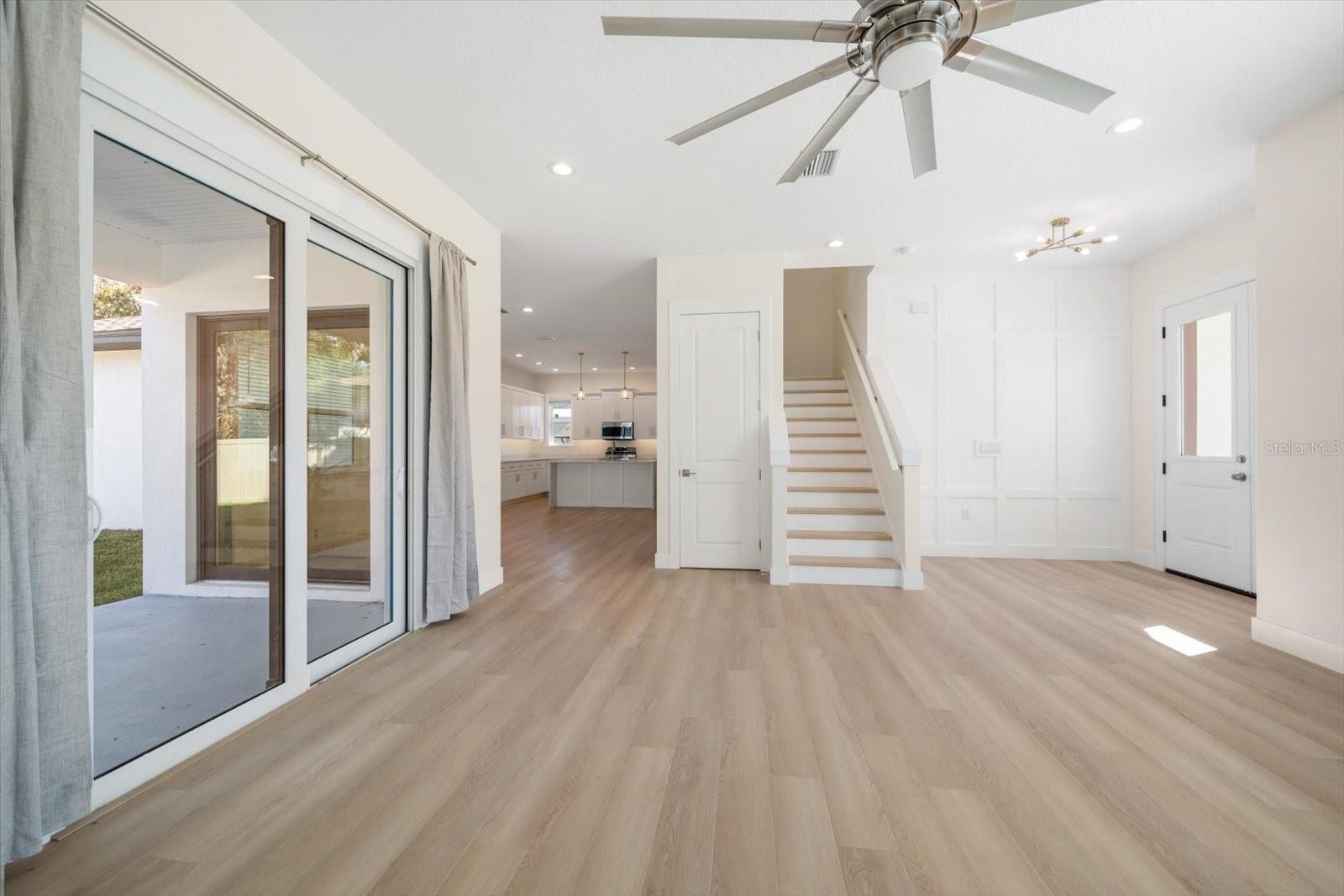 14723 SUNSET DR, LARGO, FL, 33774