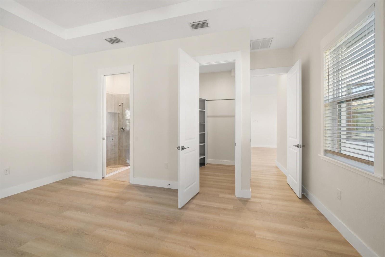 14723 SUNSET DR, LARGO, FL, 33774