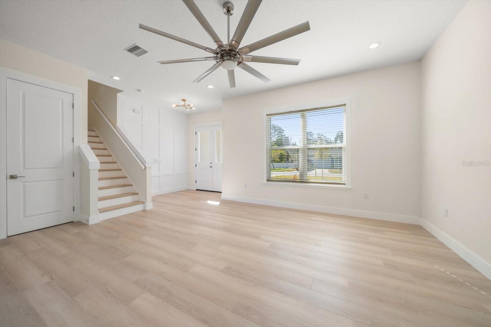 14723 SUNSET DR, LARGO, FL, 33774