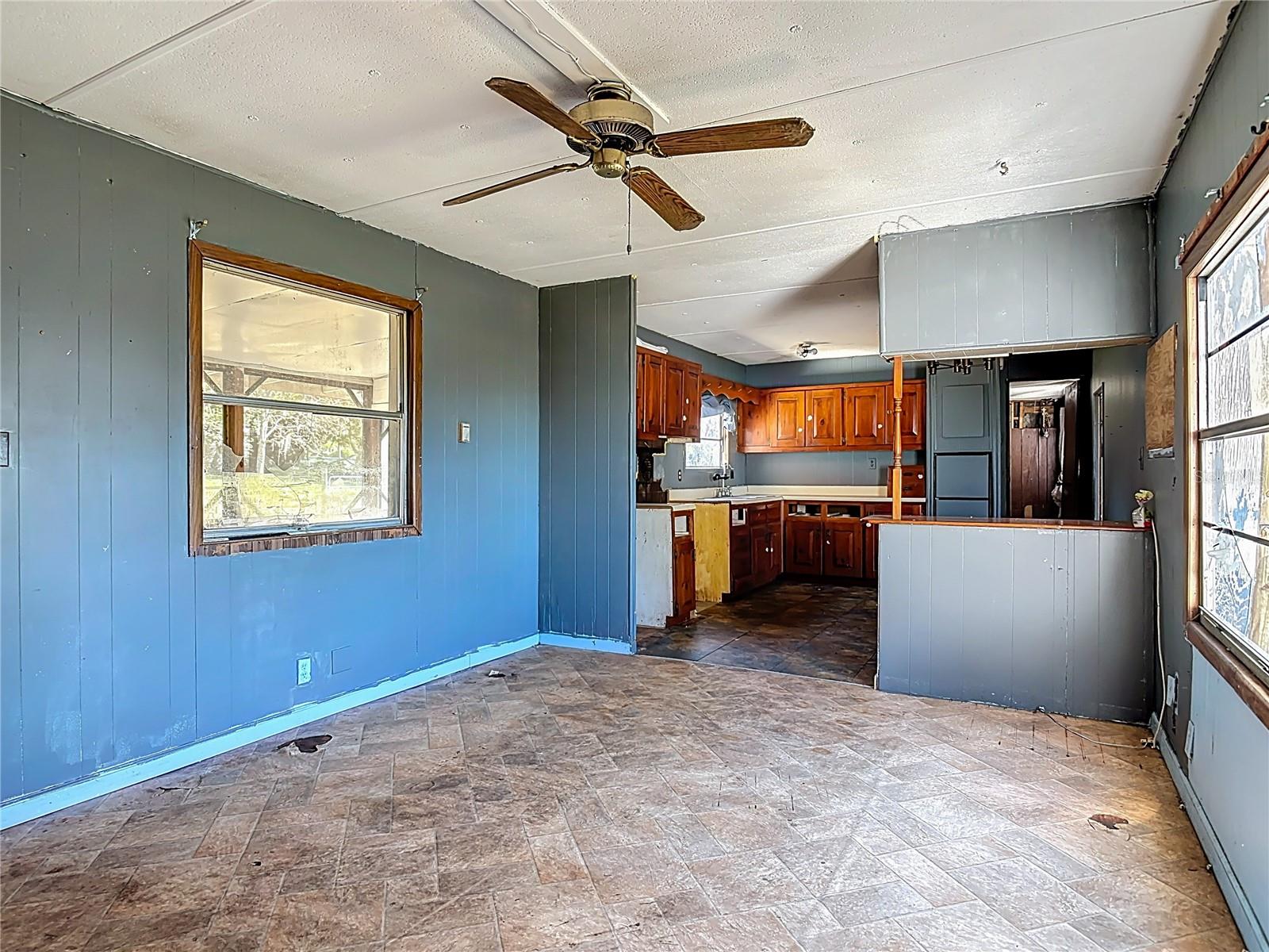 13005 FLORIDA AVE, ASTATULA, FL, 34705