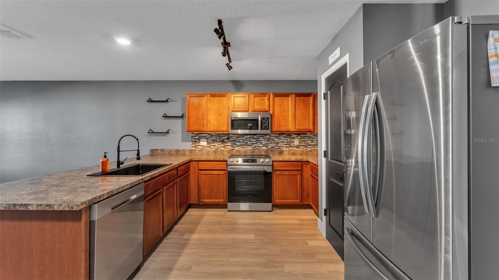 1 REDWOOD CT, KISSIMMEE, FL, 34759