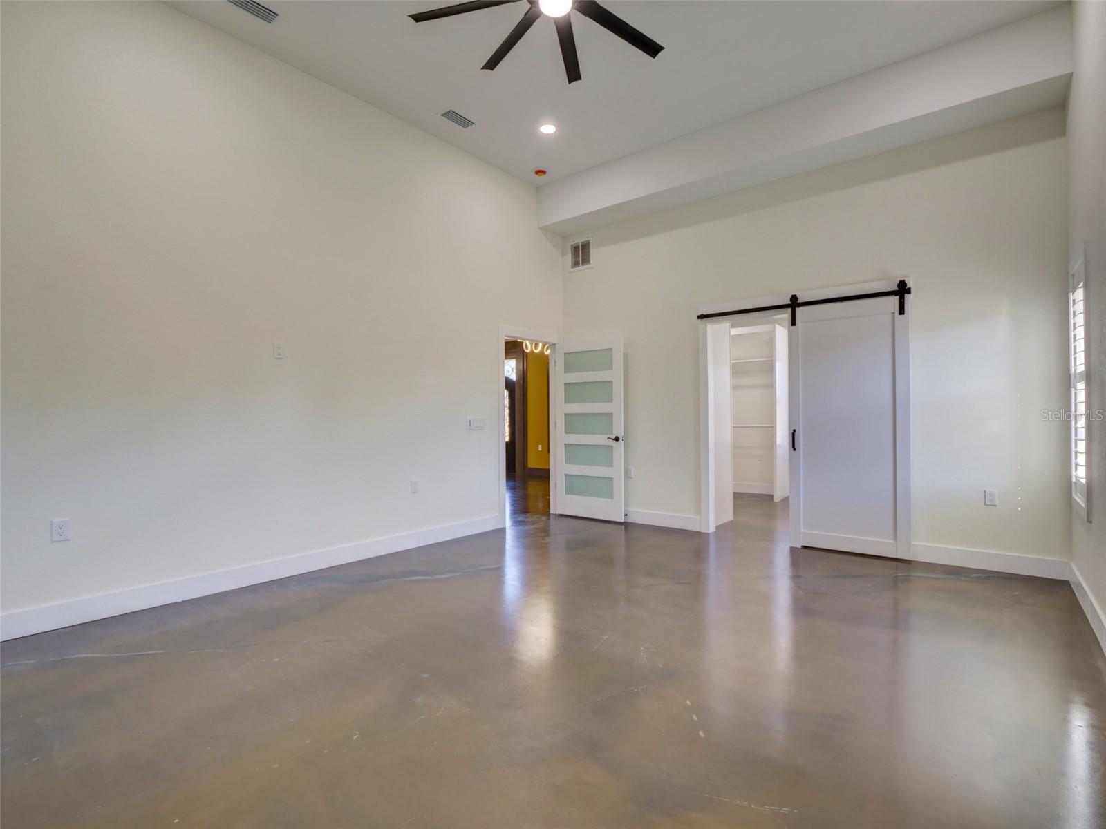 34370 RICHARDSON BLVD, WEBSTER, FL, 33597