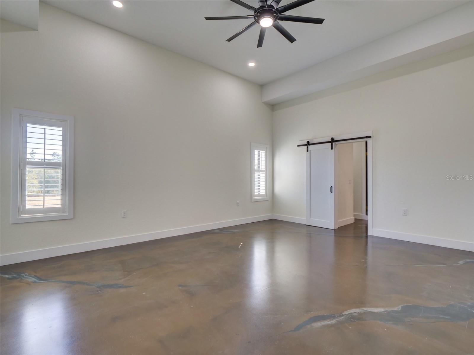 34370 RICHARDSON BLVD, WEBSTER, FL, 33597