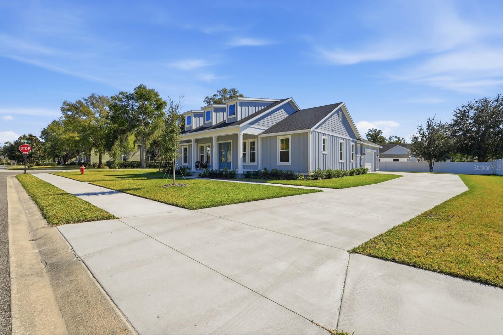 311 W DELAWARE AVE, LAKE HELEN, FL, 32744