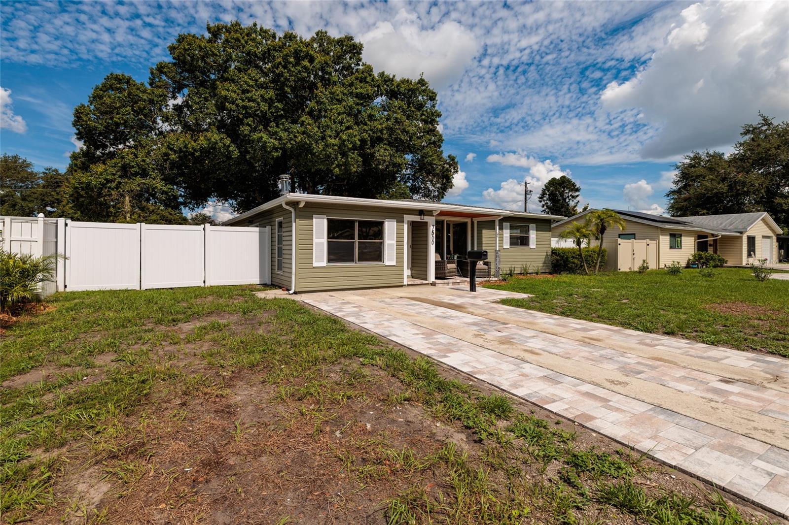 7500 15TH ST N, ST PETERSBURG, FL, 33702