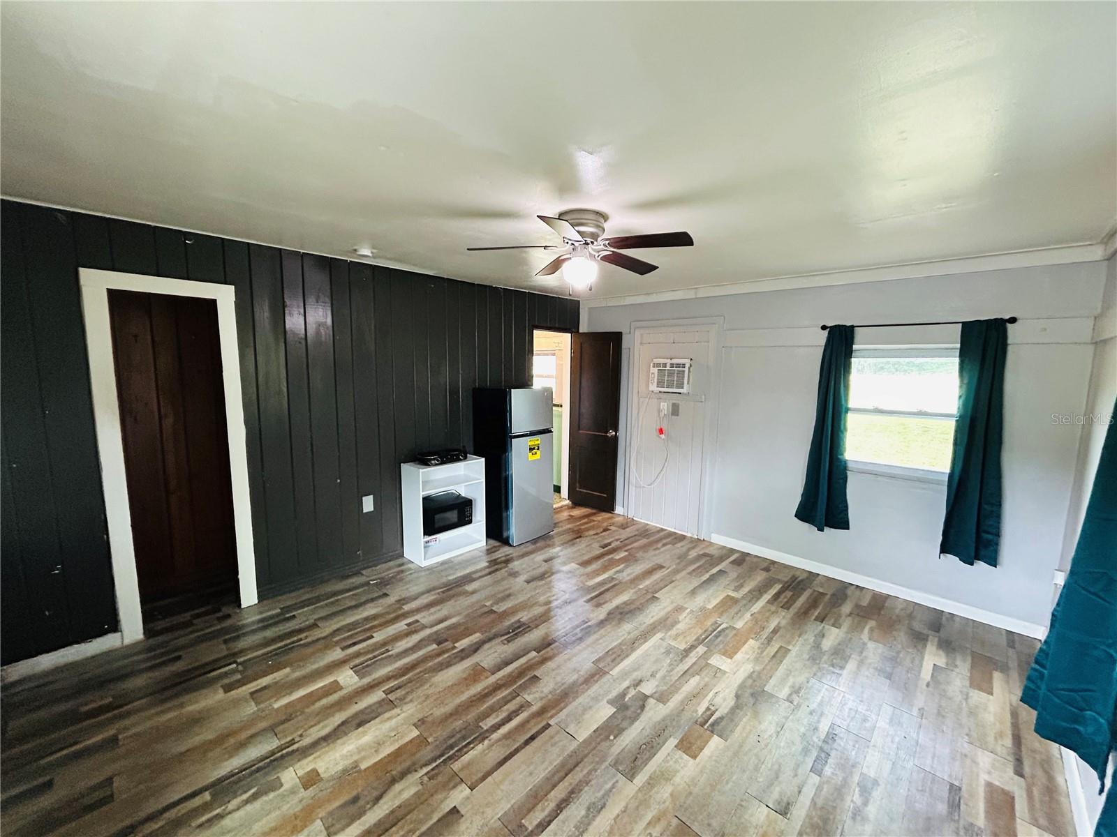 8010 SE US HIGHWAY 301, HAWTHORNE, FL, 32640