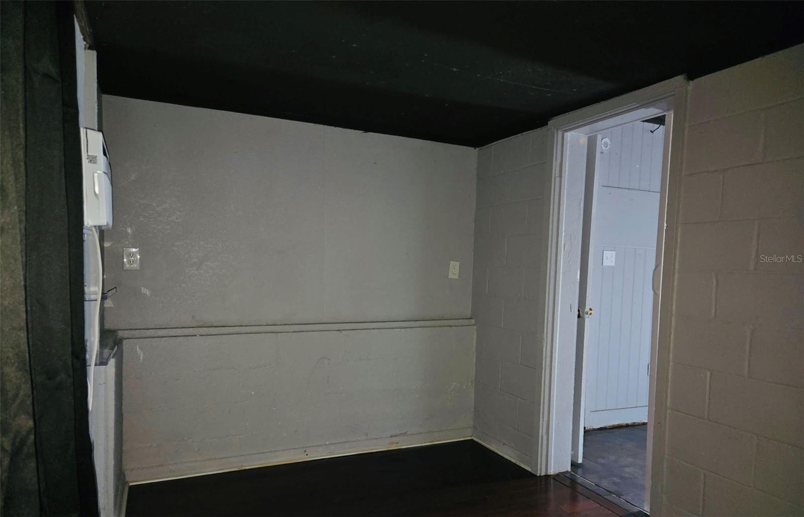 8010 SE US HIGHWAY 301, HAWTHORNE, FL, 32640