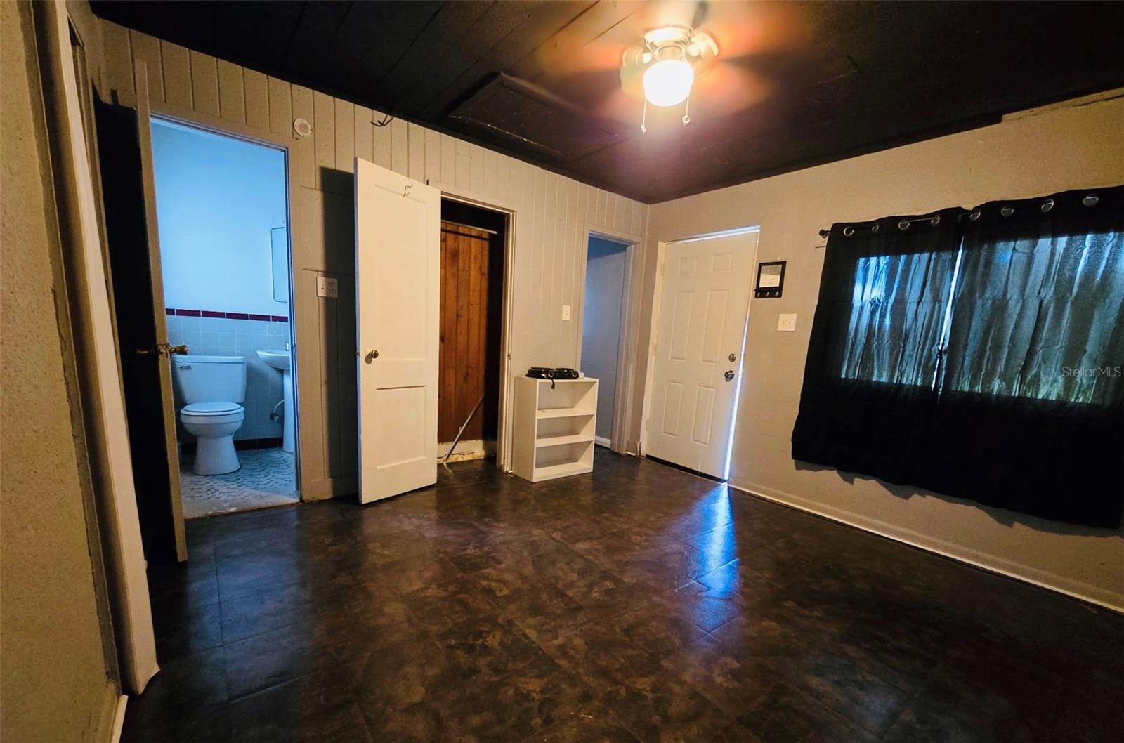 8010 SE US HIGHWAY 301, HAWTHORNE, FL, 32640